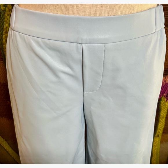 Anthropologie Faux Leather Cropped Pants XS - Picture 5 of 12